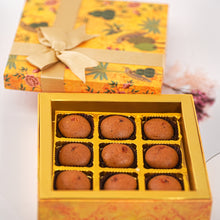 Load image into Gallery viewer, The Dry Fruit Sattu Laddu