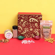Load image into Gallery viewer, The Luxurious Goodies Box - Pack of 4
