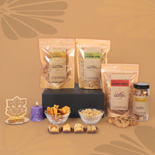 Load image into Gallery viewer, Love N light Goodies box (Pack of 7)
